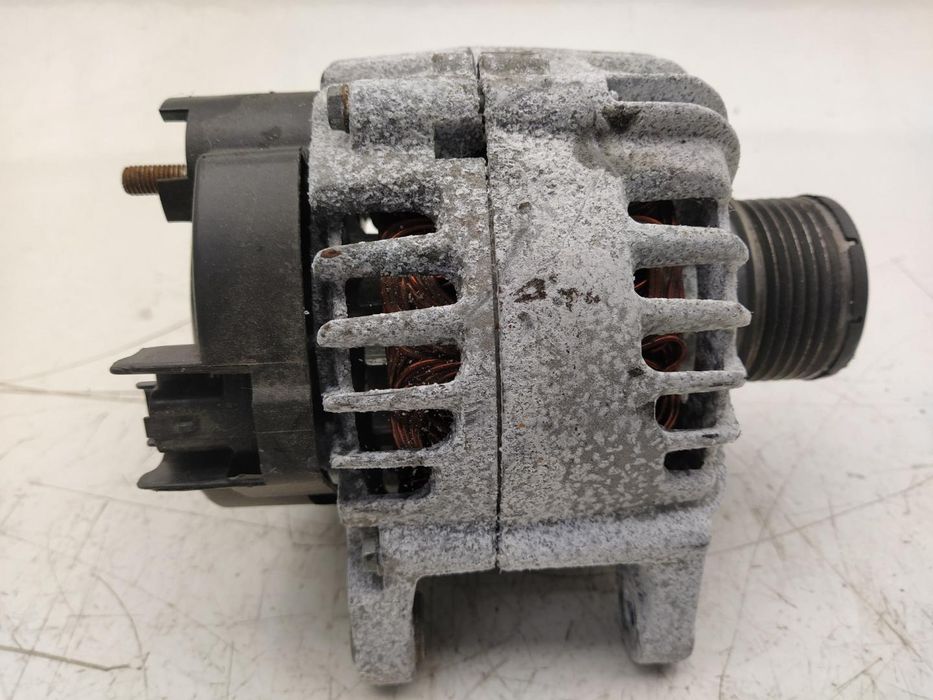 Alternador Dacia Duster I