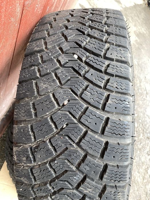 Пара колес 215/65R16