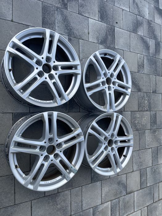 Продам титани R17