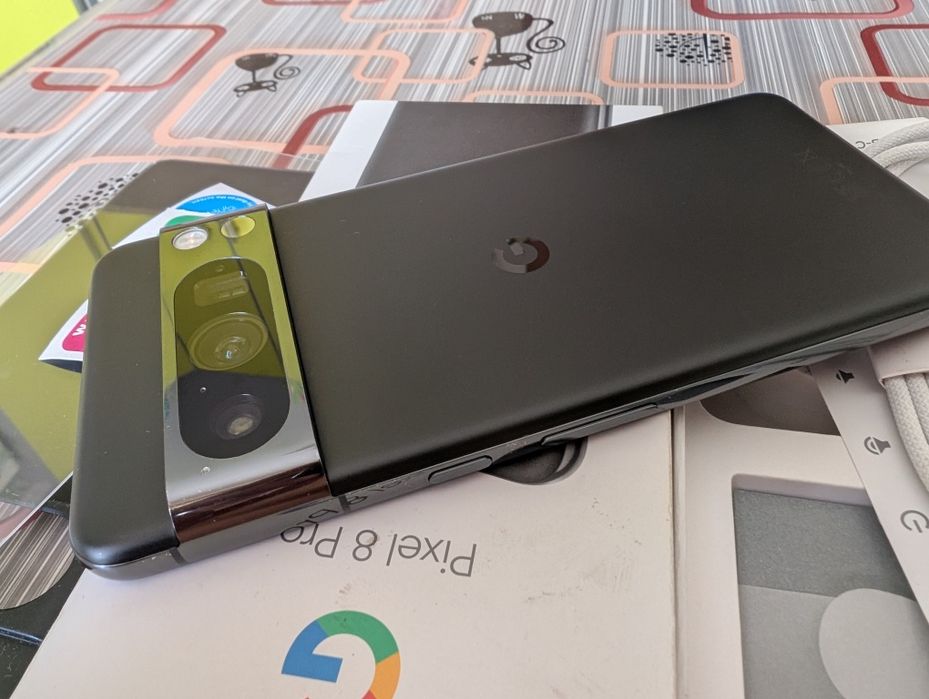 Супер Стан Google Pixel 8 Pro 12-128Gb Obsidian/Neverlock/2-Sim/NFC/326 циклів/Супер Камери/Без Вигорання/Без Дефектів