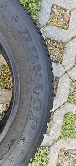 185/60r15 88T Dunlop Winter Response-2 z 2023r ładne .