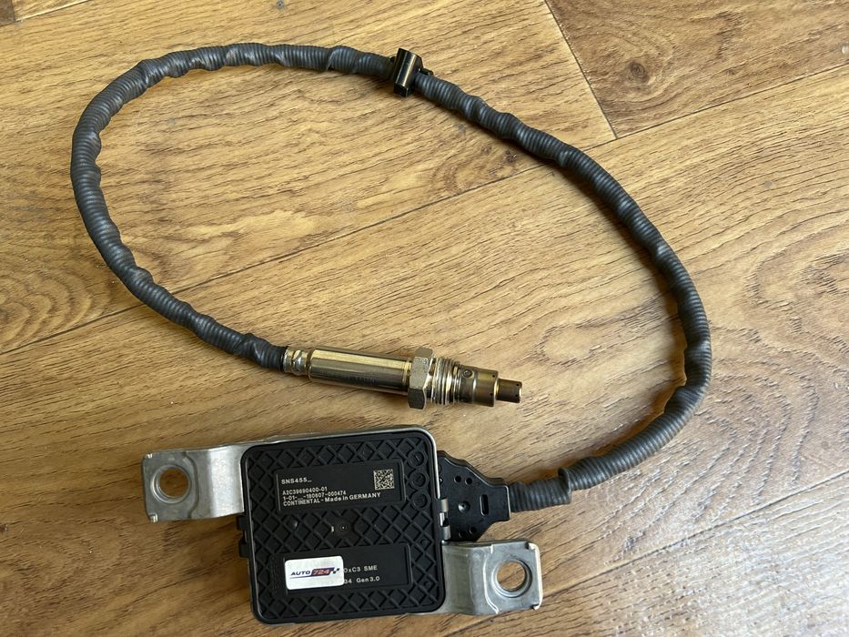 Датчик NOX лямда зонд Audi/VW  059907807