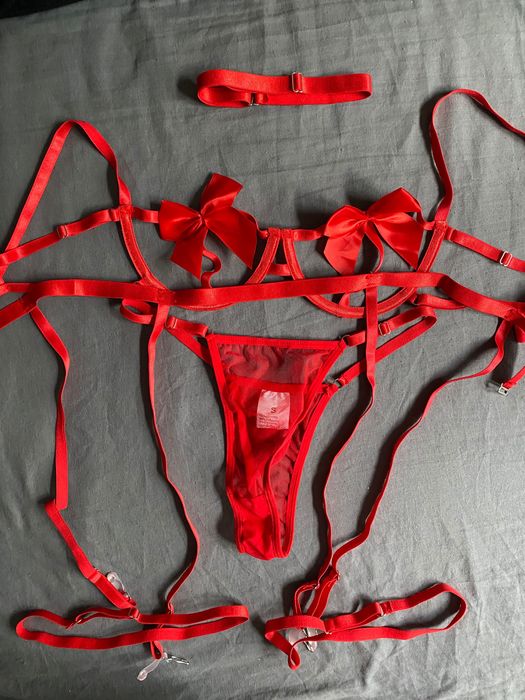 Комплект жіночої білизни