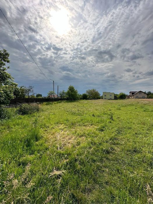 Продається рівна ділянка під забудову