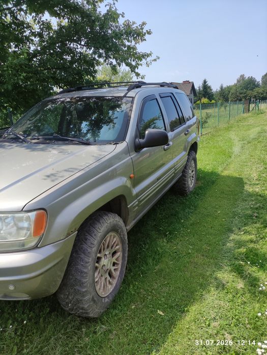 Sprzedam samochód Jeep grand Cherokee z roku 2001