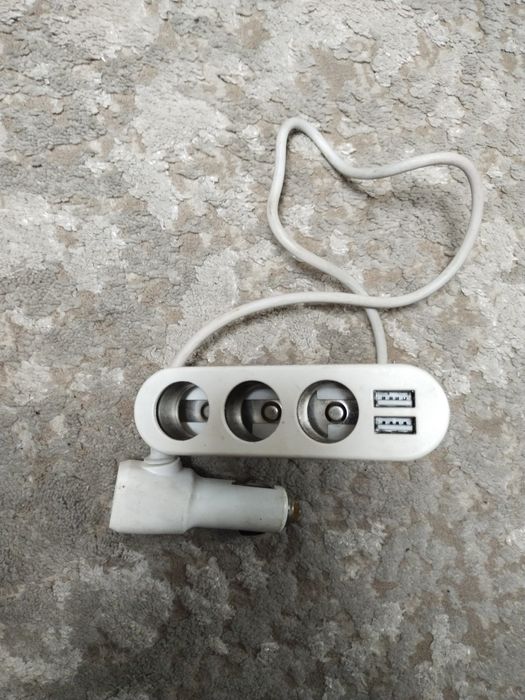 Прикуриватель в авто Нoco