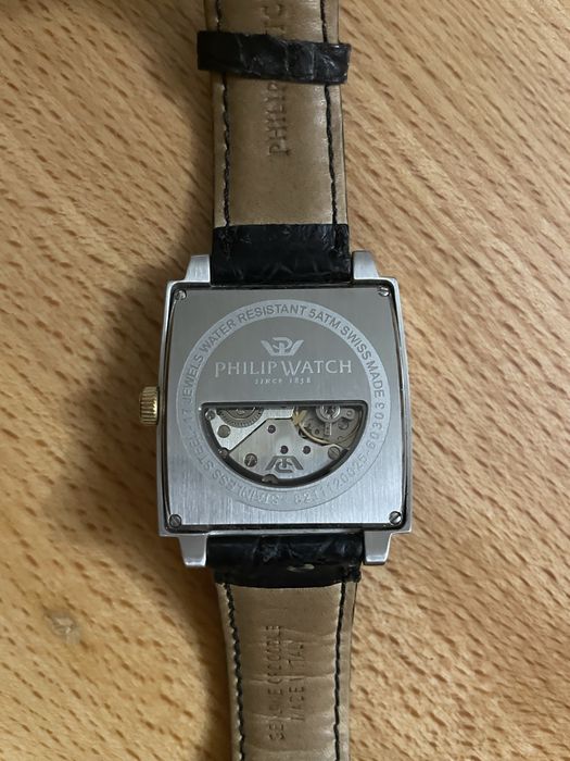 Чоловічий годинник Philip Watch
