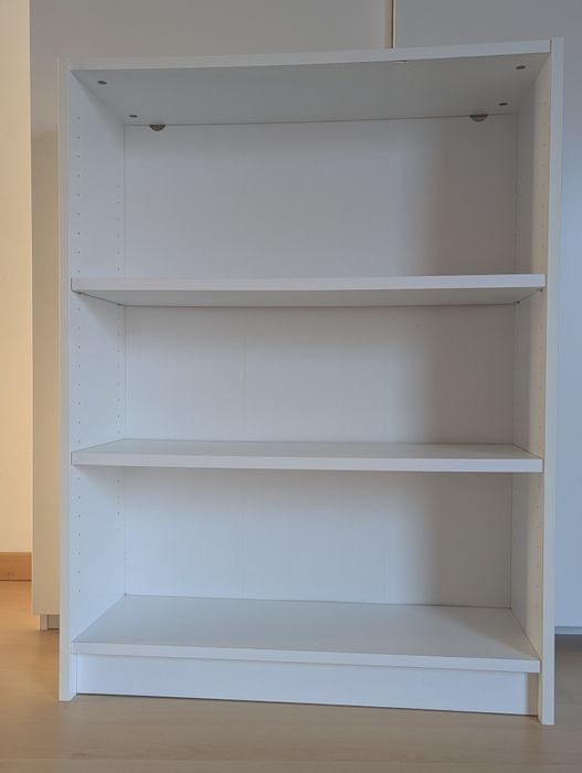 Estante prateleiras Billy 80x28x106cm branca