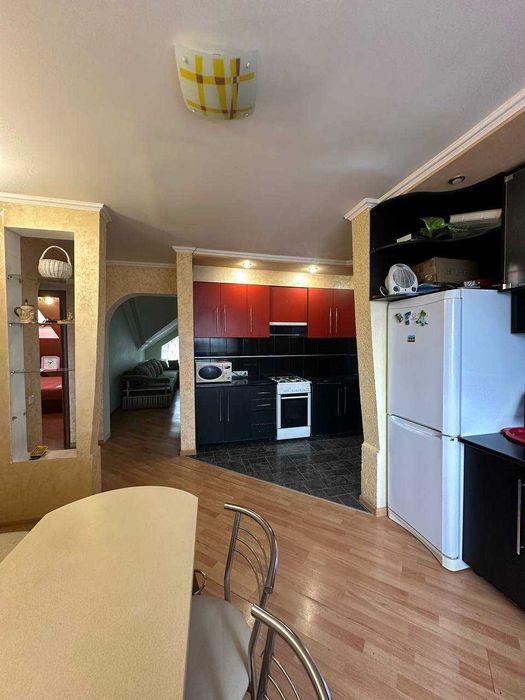 Продам 3к квартиру в центрі калуша з ремнтом.єВідновлення.Держпрограми