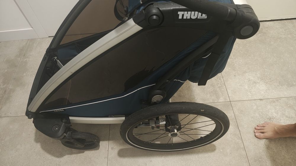 Thule Chariot Cross 1