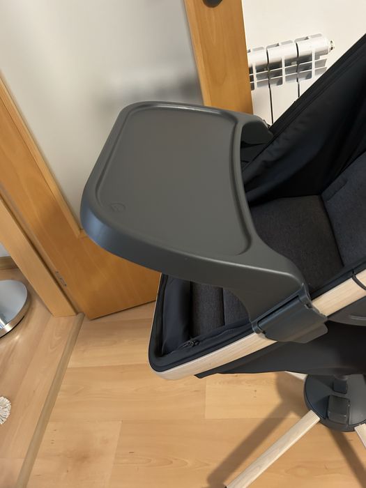 Berço Maxi cosi Alba + kit refeição