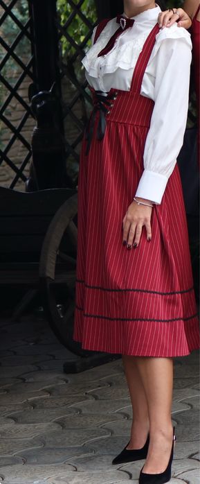 Костюм на хелловін. Рубашка та спідниця. Хэллоуин