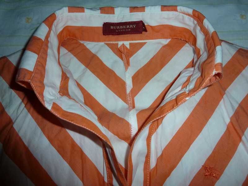 Blusa nova riscas Burberry 40