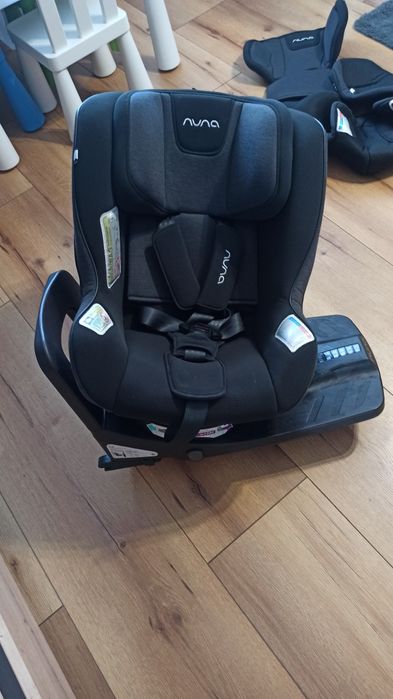 Fotelik Nuna rebl plus