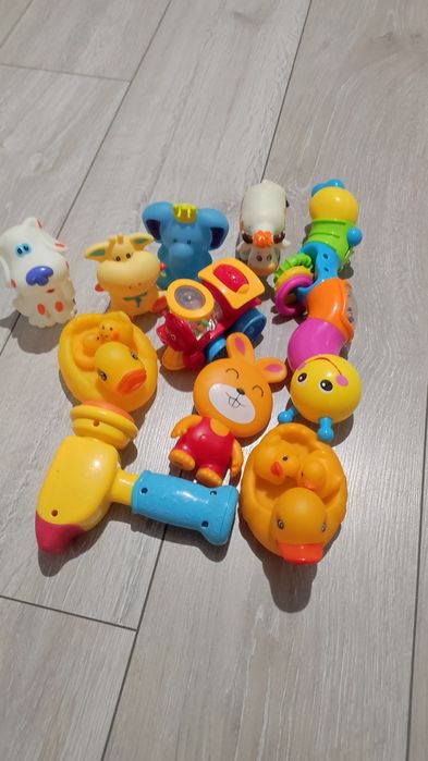 Игрушки для малышей