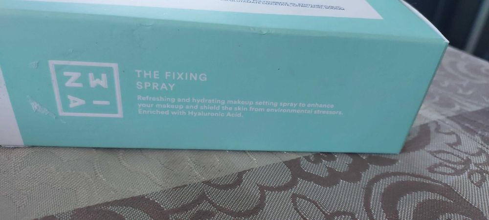 3INA Skincare The Fixing Spray utrwalacz do makijażu 100 ml