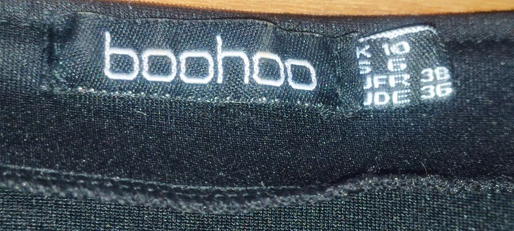 Nowy bolerko Boohoo rozm S  Wymiary na fotkach