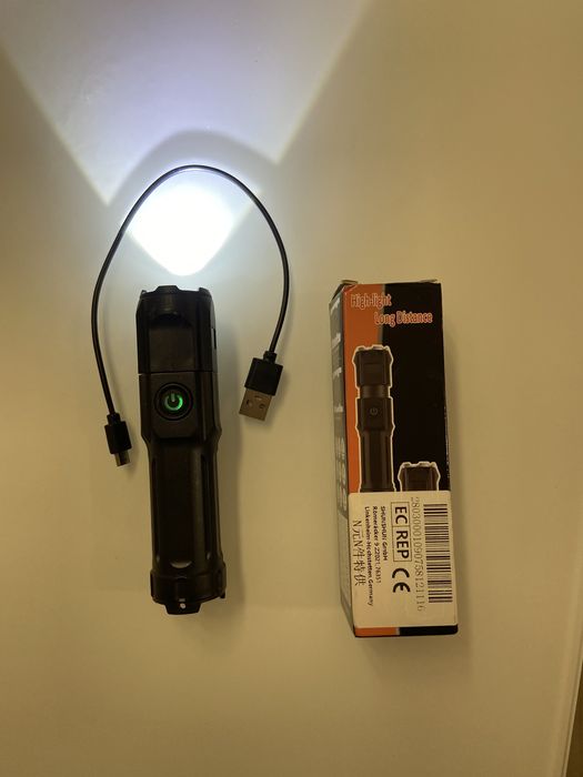 Фонарик ліхтарик