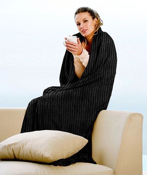 Koc 160x200 Mikrofibra Tłoczona Puszysty Pled na Łóżko Larysa 07