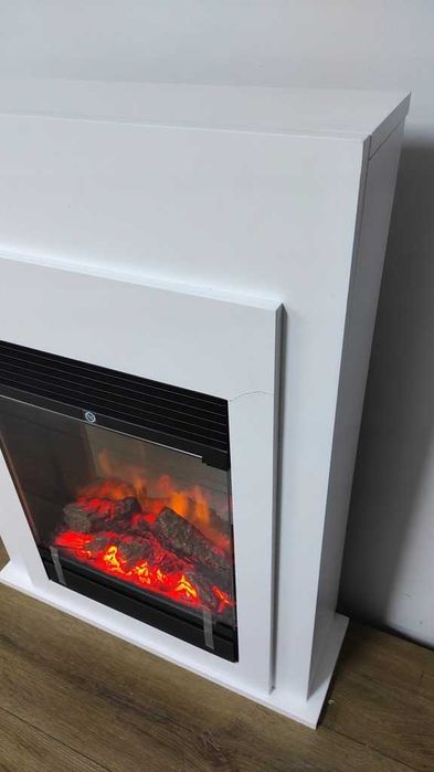 Kominek elektryczny DIMPLEX BELLINI WHITE 1500W OPTIFLAME biały