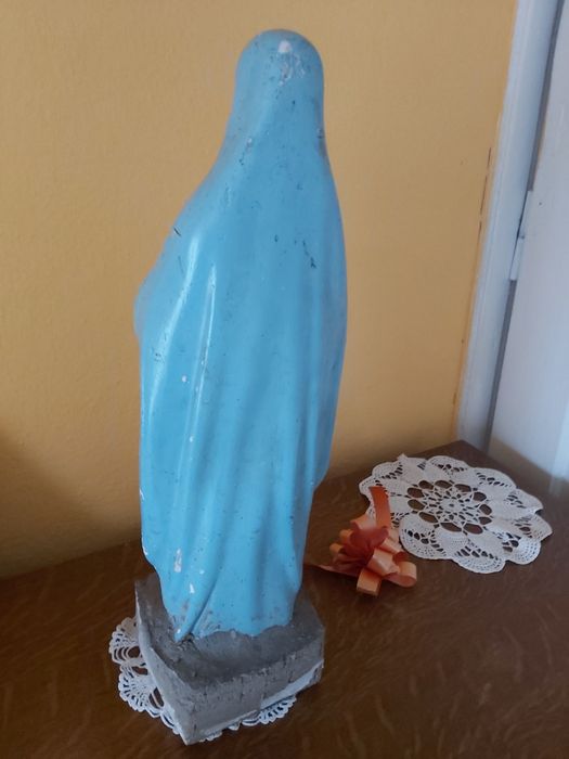 Matka Boska figurka
