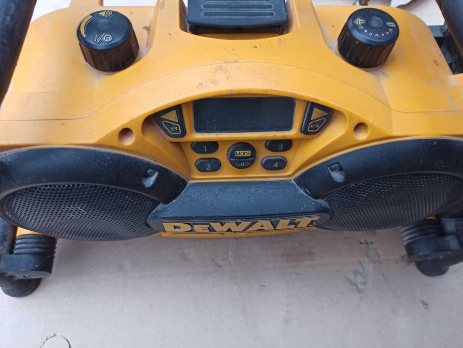 Radio budowlane warsztatowe DEWALT stan nieznany