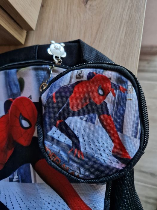Mochila Homem Aranha.  Nova