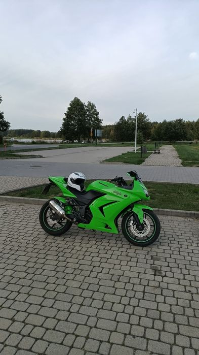 Kawasaki Ninja 250R A2