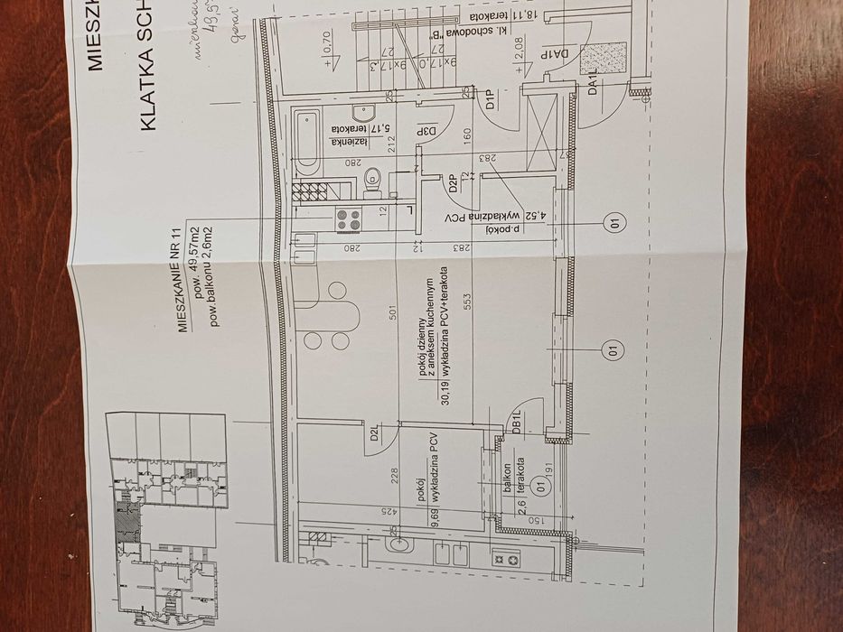 mieszkanie 50 m2 - 2 pokoje-centrum Kielc -garaż-komórka