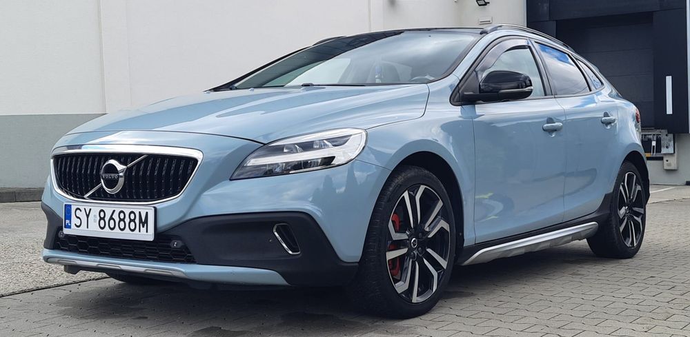 Samochód Volvo V40