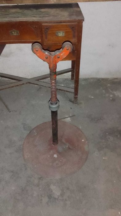 Chave de Tubos e Bipé