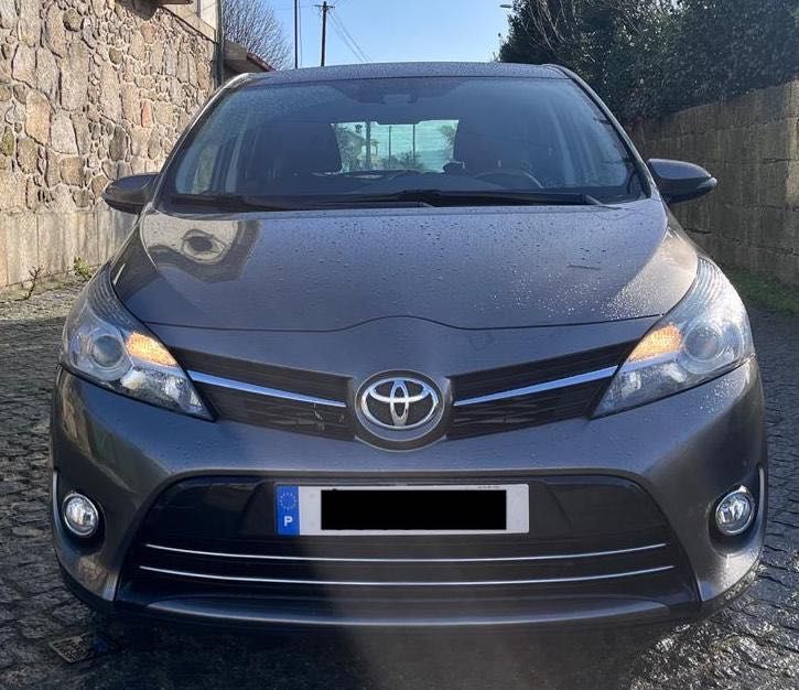 Toyota Verso 1.6 d4d - familiar de 7 lugares — económico, fiável e muito confortável