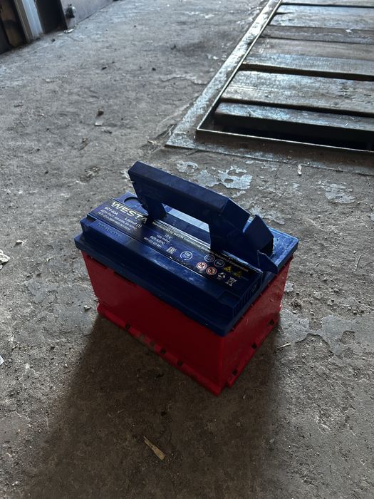 продам аккумулятор 60ah