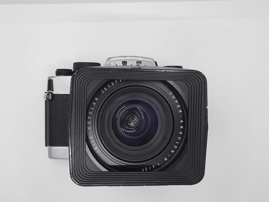 Leica R7 + 21mm + 60mm