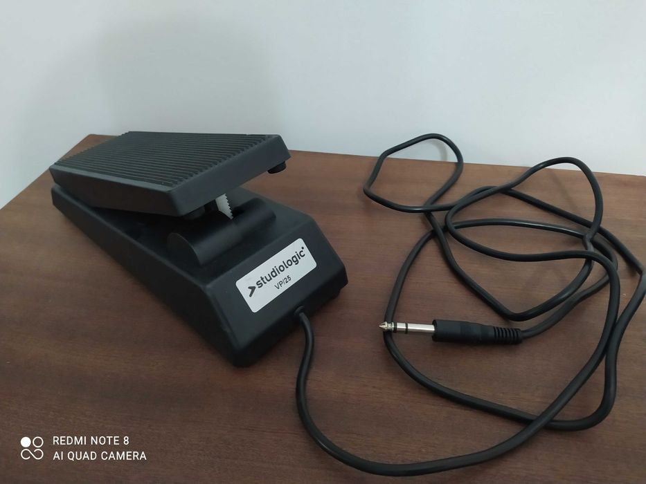 Pedal de Volume/Expressão - Fatar VP-25