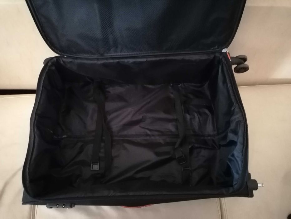 Mala de viagem Clipper. COMO NOVA! Ótimo preço.