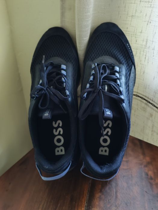 Tenis BOSS Novos