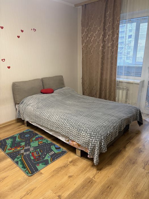 Квартира подобово , почасово Троєщина (Цвєтаєвоі )