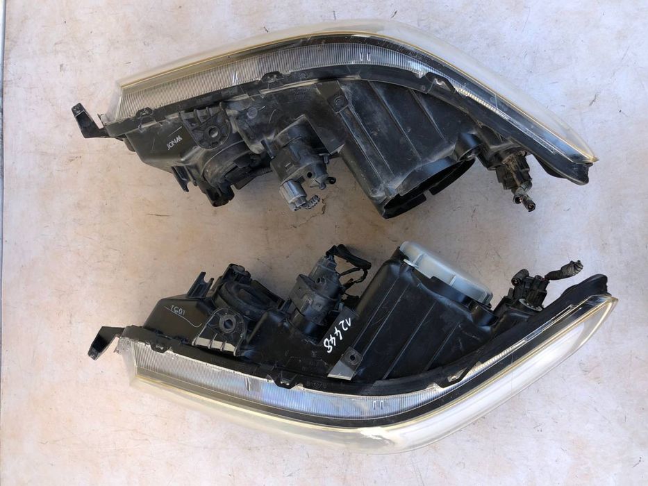 Фари ліва права Honda Accord 7 рест ціна за 1 шт
