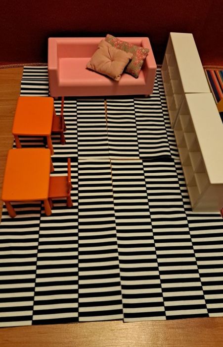 Brinquedo - Mobília para casa de bonecas