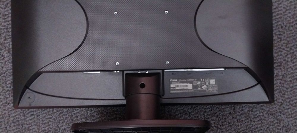 Монитор liyama ProLite  (1920 × 1080) (23 дюйма) (60Гц) (178° / 178°)