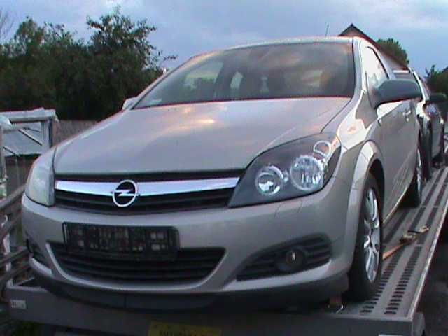 Opel Astra G GTC Lampy  klapa  Lakier Z167