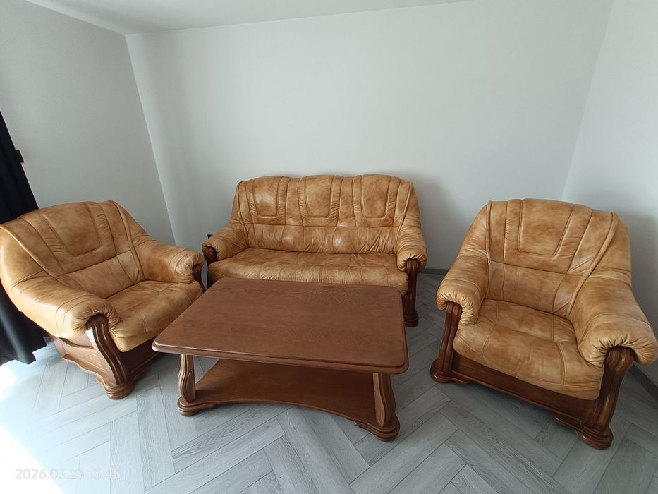 Skórzana sofa plus dwa fotele