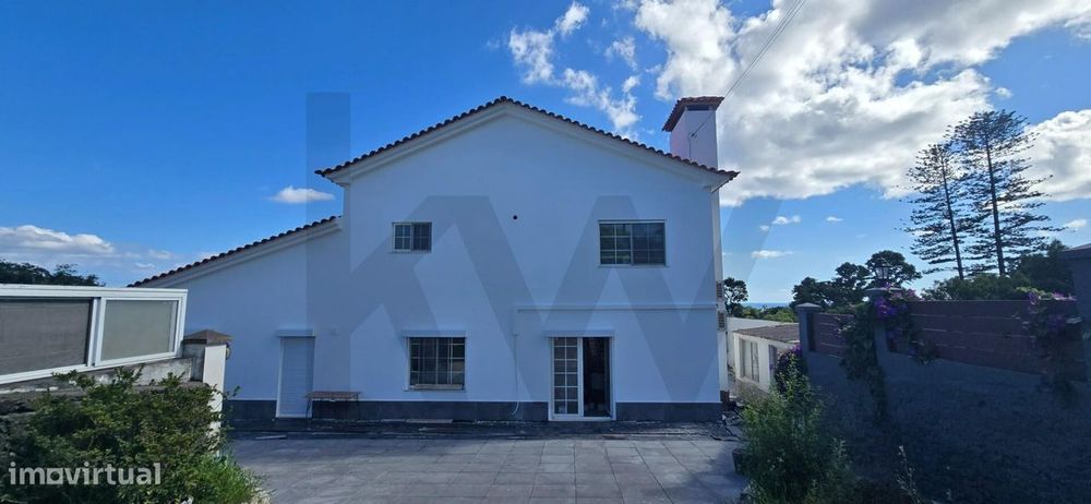 Moradia T4 Renovada, São Roque, ilha de São Miguel Açores