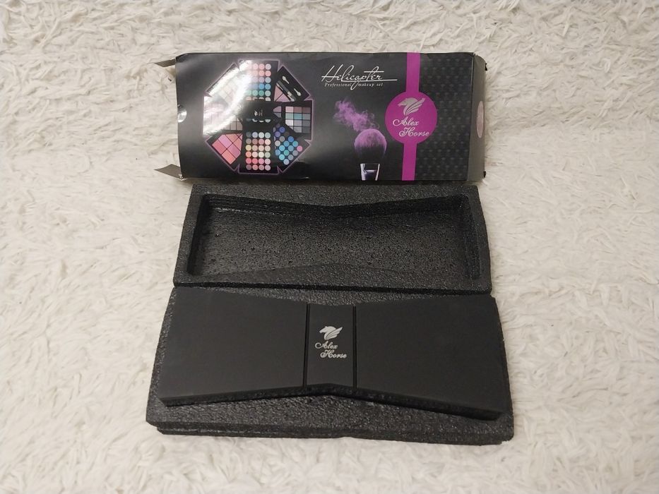 Продам набор декоративной косметики