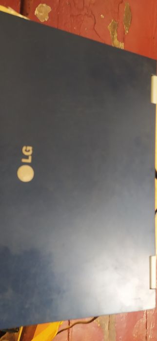 Продам ноутбук LG