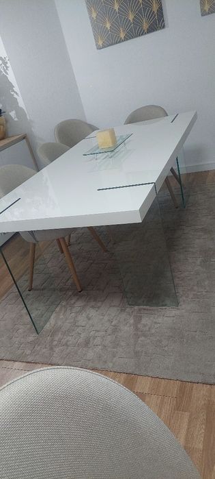 Mesa de Jantar - Nova