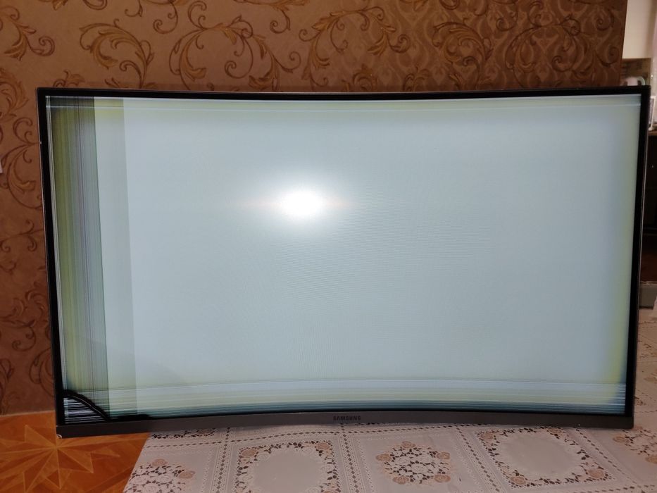 Монитор Samsung LC27JG50QQIXCI