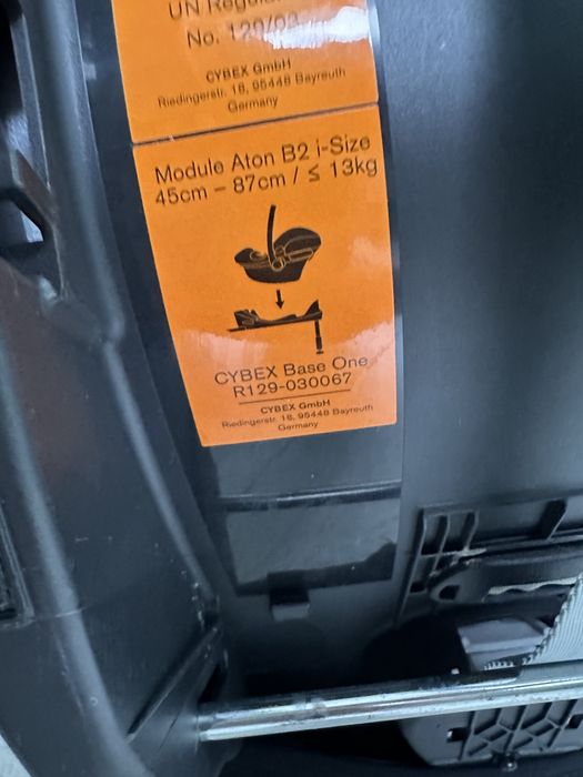 Cybex Aton B2 i-Size