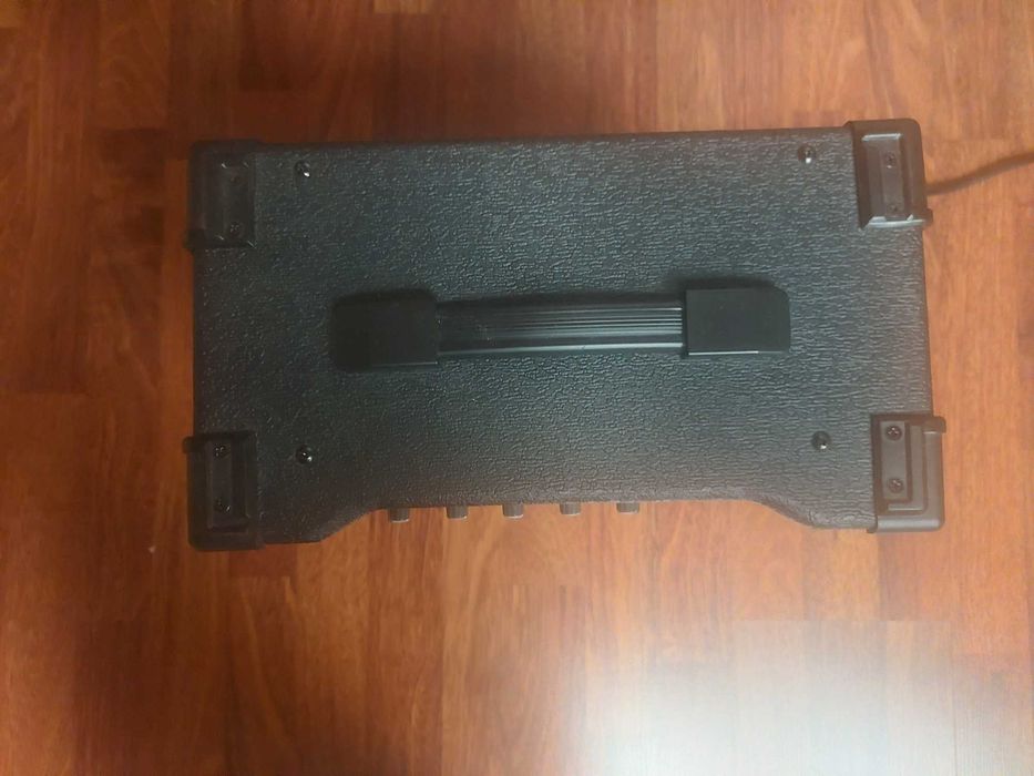 Gitara elektryczna Jackson JS Series Dinky JS11 – Kompletny zestaw (gitara + wszystko oprócz kostek)! Stan idealny!